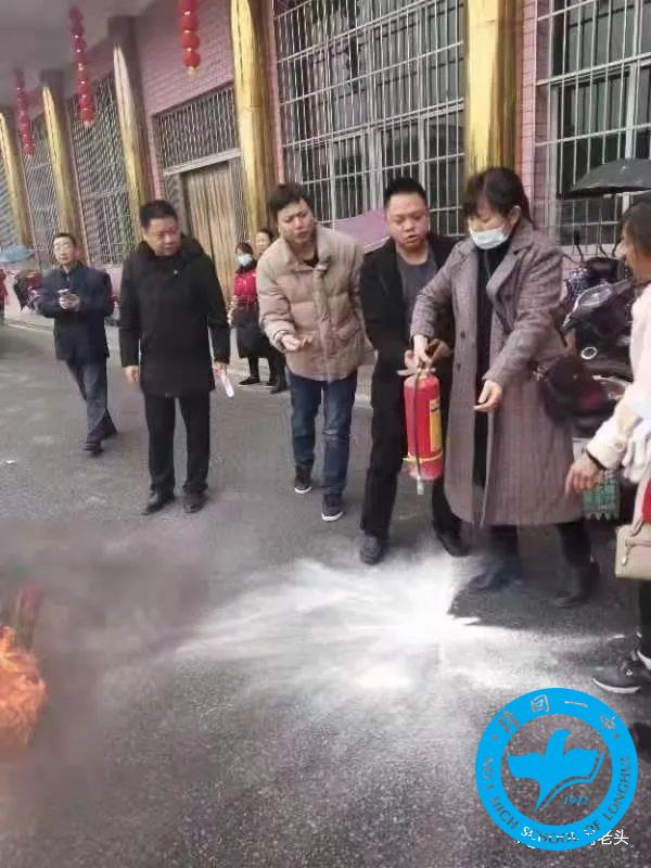 6a93f86fd45e40b991325872016f7b2f.jpeg 6a93f86fd45e40b991325872016f7b2f.jpeg